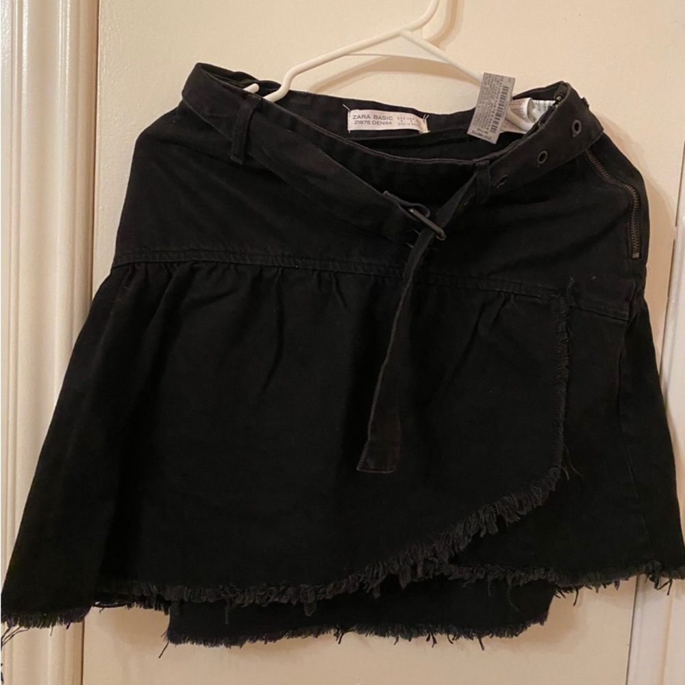 Zara black Denim skirt S